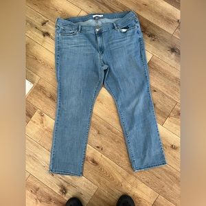 LEVI’S Light Wash Classic Straight High Rise Jeans, Size 22W